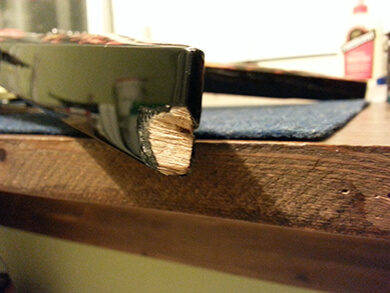 תיקון סדק בגיטרה חשמלית - לפני טיפול